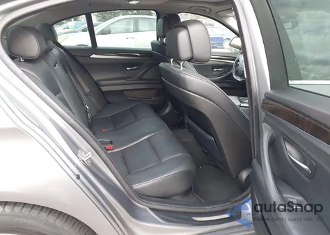 2013 BMW 528I xDrive z USA, uszkodzony, nr VIN WBAXH5C59DDW13368